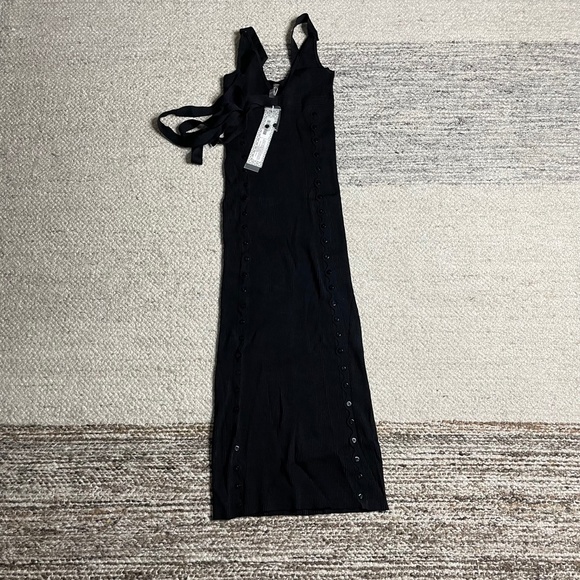 Revolve - Devon Windsor Octavia Dress size small black - Picture 3 of 7